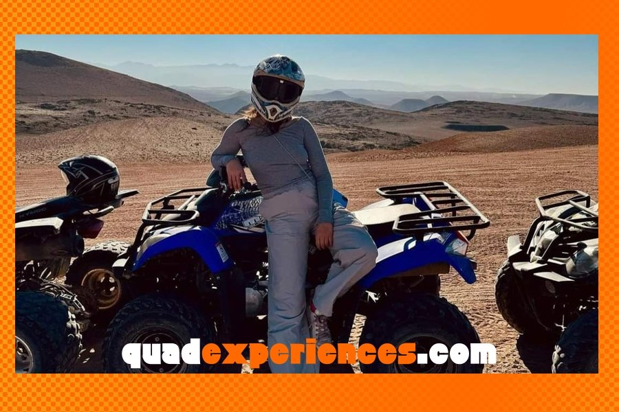 Paseo en camello al atardecer en Agafay